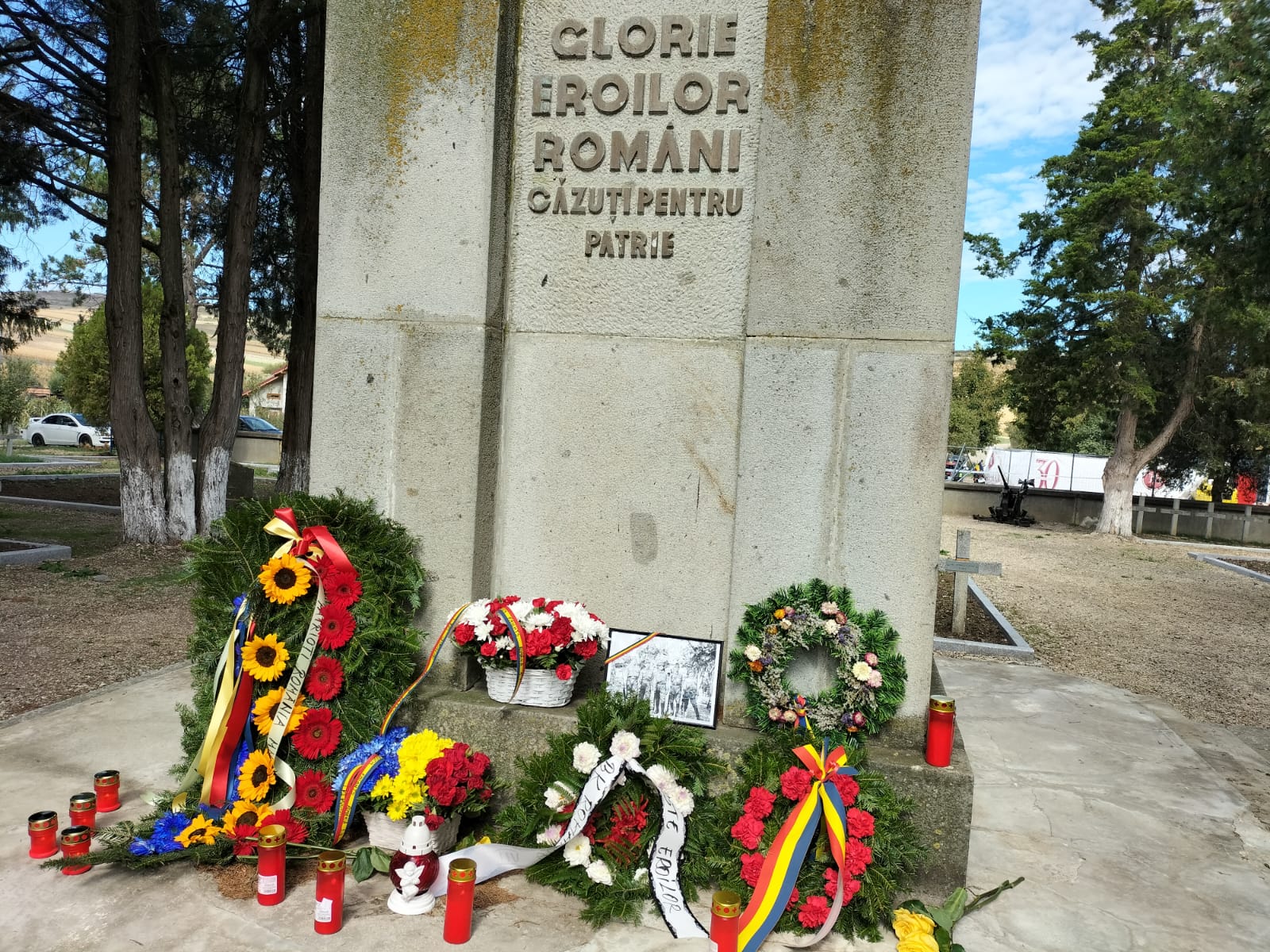 Depunere de coroane Oarba de Mureș